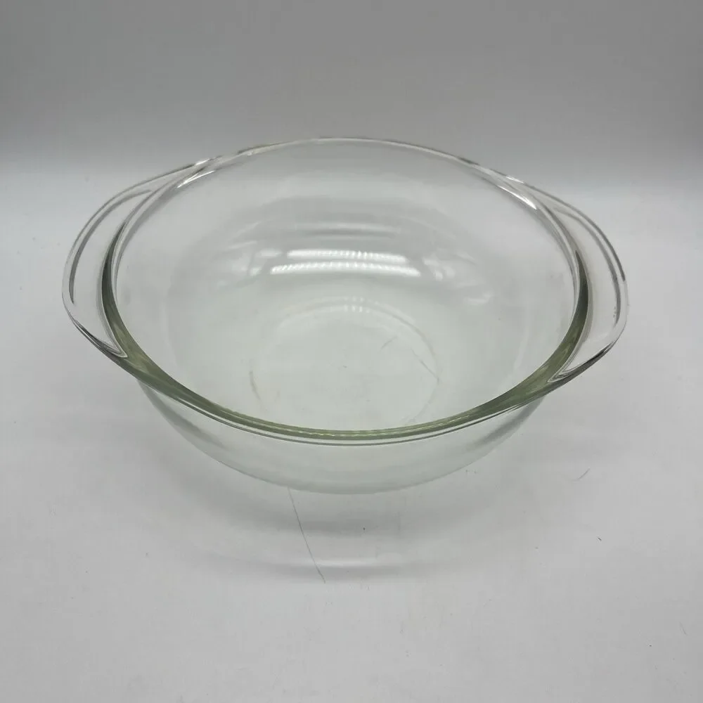 Vintage PYREX 1.5 Qt. Casserole #023 Baking Dish Bowl, Lid #683-C, Sealing Cips
